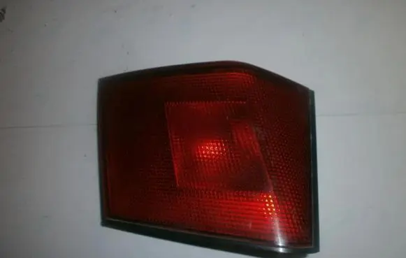 Tailgate rear/tail lights