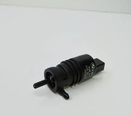 BMW 5 F10 F11 Windscreen/windshield washer pump 8362154