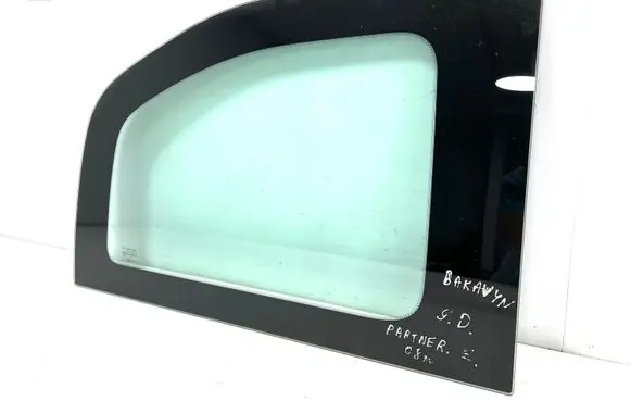 Peugeot Partner Rear side window DOT211M89AS2 43R000015 E000191