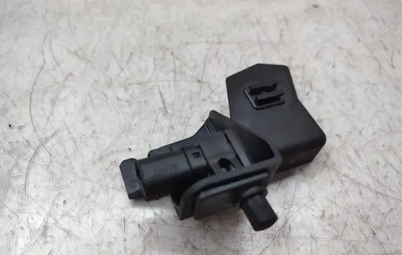 BMW X3 E83 Bonnet alarm switch sensor 9119052