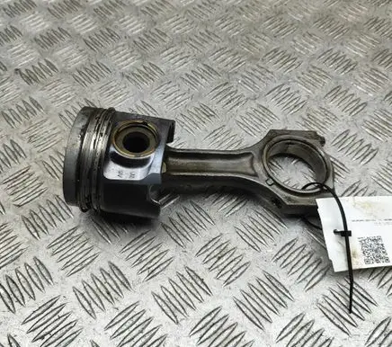 BMW 7 G11 G12 Piston 8508023 8598757