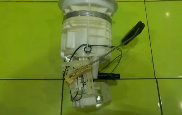 Mini One - Cooper Coupe R56 In-tank fuel pump 7177977 SP152