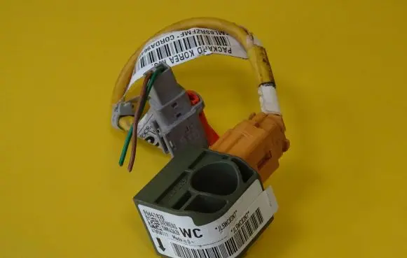 Chevrolet Epica Airbag deployment crash/impact sensor 96641828