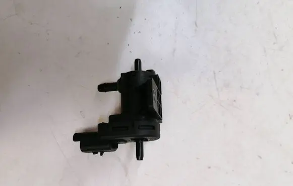 Ford Kuga II Turbo solenoid valve 9665558580
