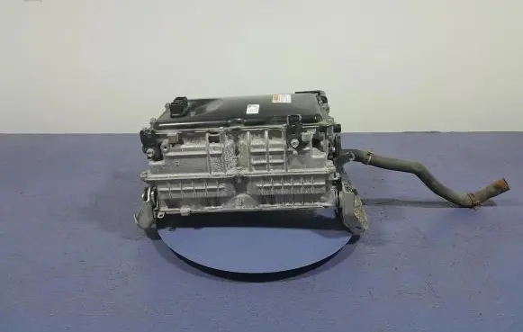 Toyota Camry VIII XV70 Voltage converter inverter G9200-33150