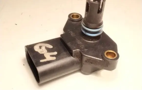 Volkswagen Polo III 6N 6N2 6NF Air pressure sensor 036906051