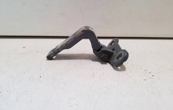Polestar 2 Front door lower hinge 31662654