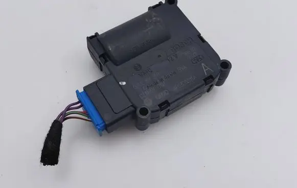 Audi A6 S6 C6 4F Air flap motor/actuator 4F0820511A 0132801359