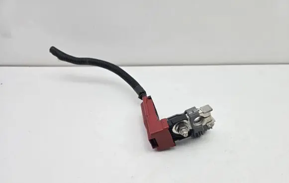 Toyota Auris 150 Positive cable (battery) 