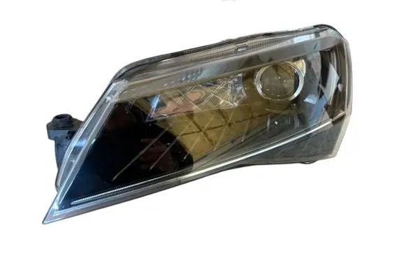 Skoda Superb B8 (3V) Headlight/headlamp 3V1941015A