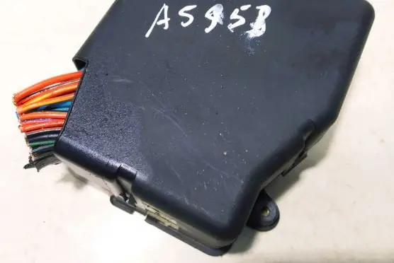 Skoda Octavia Mk1 (1U) Fuse box set