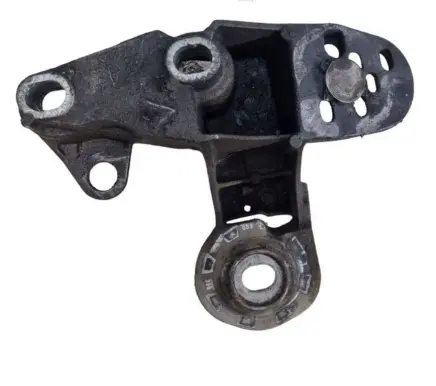 Audi A6 S6 C5 4B Engine mounting bracket 8E0199351F