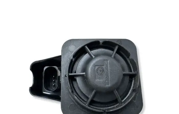 Volkswagen Tiguan Alarm system siren 5Q0951605A 28523571