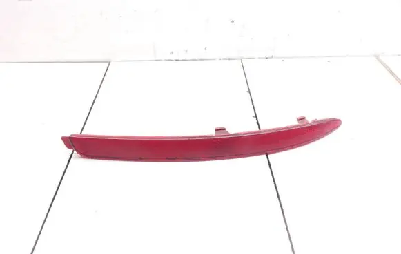 Skoda Octavia Mk2 (1Z) Rear tail light reflector 1Z0945106A