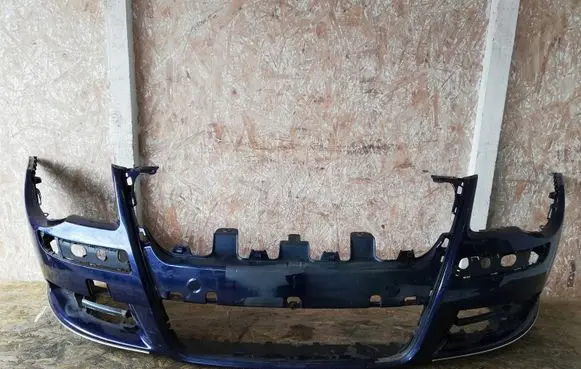 Volkswagen Eos Front bumper 1Q0807217
