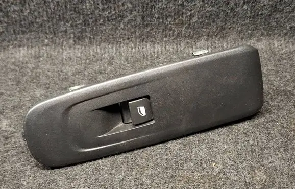 Citroen Berlingo Electric window control switch 98044803ZD 981679187