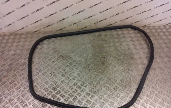 Seat Leon (5F) Front door rubber seal 