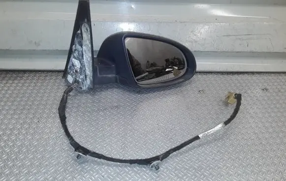 Audi A2 Front door electric wing mirror E9011025