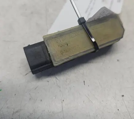 Volvo V70 Clutch pedal sensor 014689922