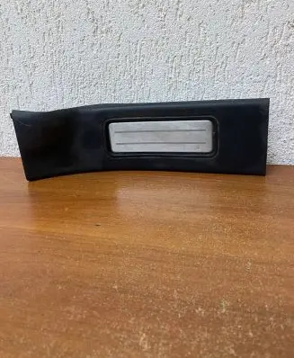 Land Rover Discovery 5 Rear sill trim cover HY3213244BB8 724