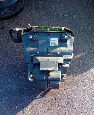 Renault Megane IV Interior heater climate box assembly 272702607R C121169AA 95V51620048