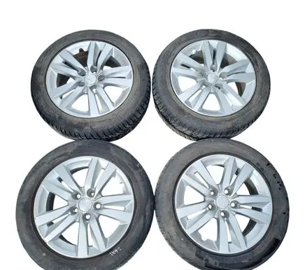 Peugeot 308 R16 alloy rim 9677989577