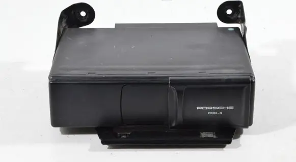 Porsche 911 996 CD/DVD changer 99664514002
