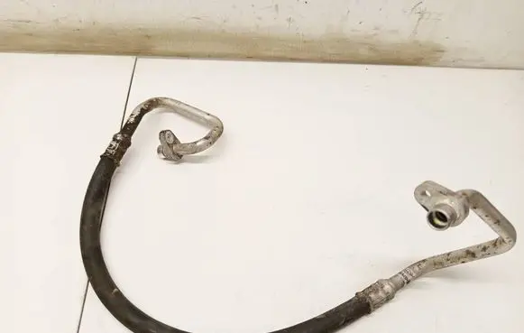 Dacia Sandero Air conditioning (A/C) pipe/hose 924907519R