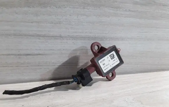 BMW M5 F90 Airbag deployment crash/impact sensor 5WK44815 933765602