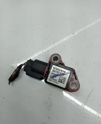 Volvo V50 Airbag deployment crash/impact sensor 30737138