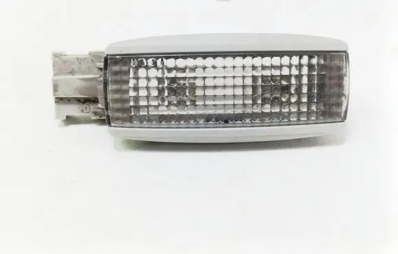 Volkswagen Golf IV Other interior light 3B0947113