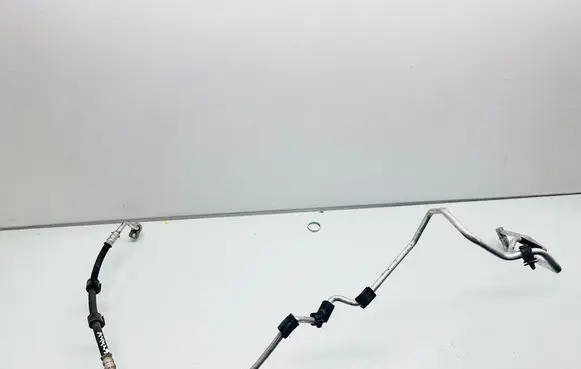 Air conditioning (A/C) pipe/hose