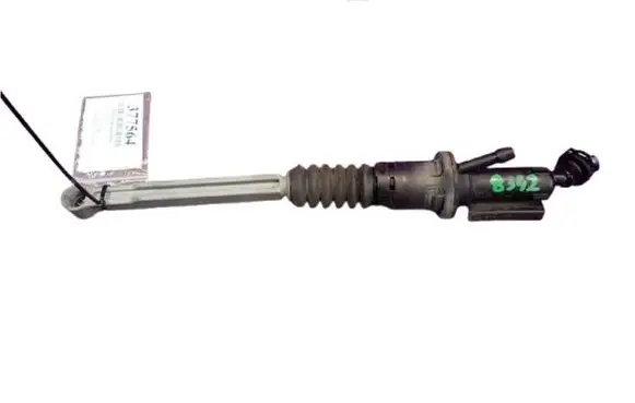 Peugeot 301 Clutch master cylinder 9812925280