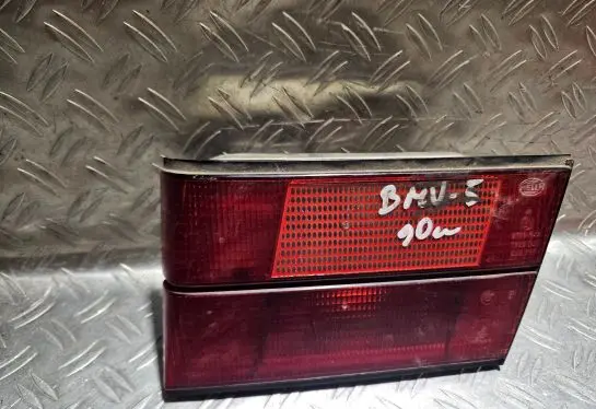 BMW 5 E34 Tailgate rear/tail lights 8769R23 133994
