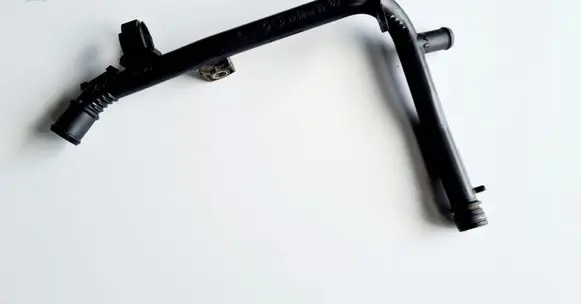 Volkswagen PASSAT CC Engine coolant pipe/hose 03L121065AJ