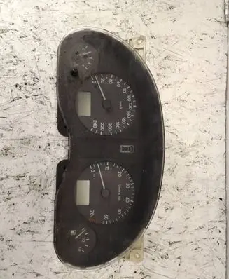 Ford Galaxy Speedometer (instrument cluster) F5RF10A855A P64GA PPTD40