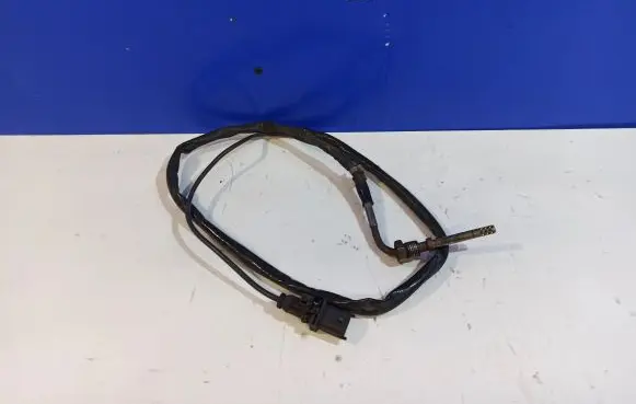 Saab 9-3 Ver1 Oil temperature sensor 55557052