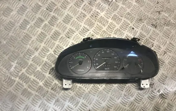 KIA Sportage Speedometer (instrument cluster)