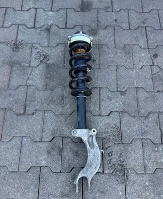 Front shock absorber with coil spring