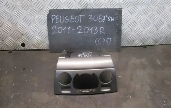 Peugeot 308 Climate control/heater control trim 