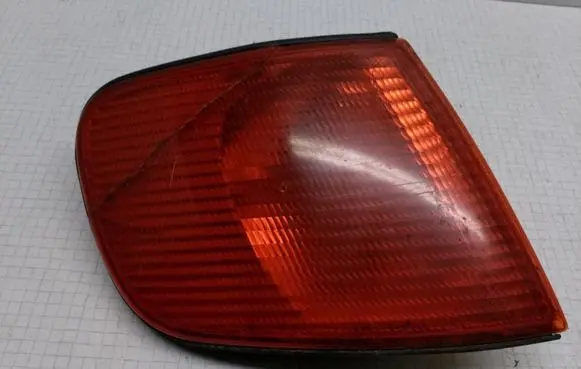 Audi A6 S6 C4 4A Front indicator light 137984 811953053C