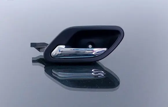 Rear door interior handle