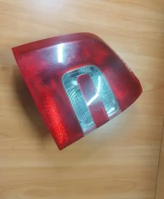 Skoda Octavia Mk2 (1Z) Rear/tail lights 1Z9945095
