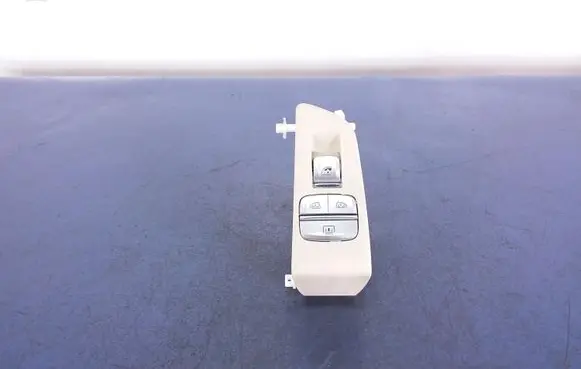 BMW 7 G11 G12 Electric window control switch 9382504