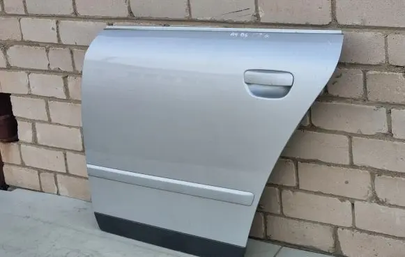 Audi A4 S4 B6 8E 8H Rear door