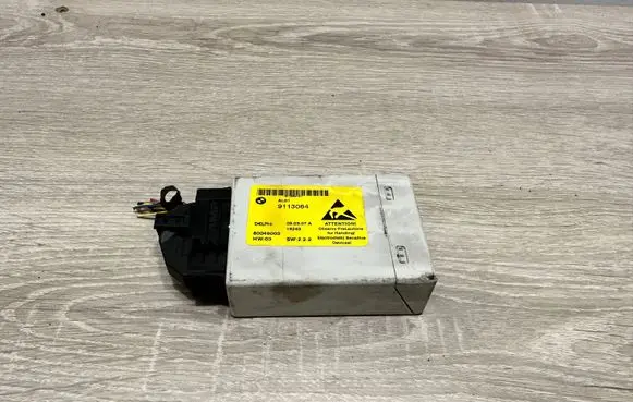 BMW 5 E60 E61 Center console control module 9113064 80049003 16243