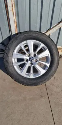 Toyota Yaris Cross R12 alloy rim 86351