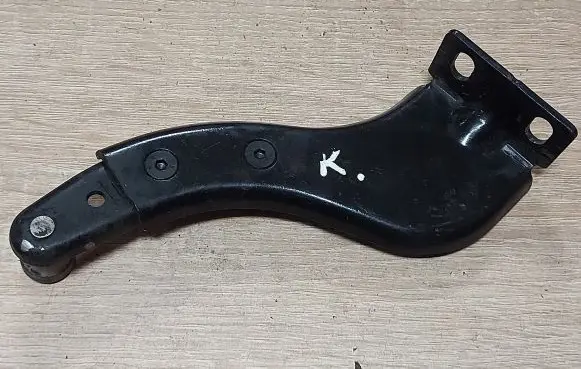 Volkswagen Caddy Sliding door upper roller guide/hinge 2K0843435B