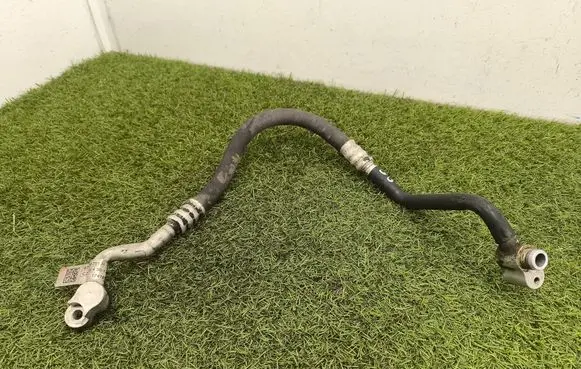 Audi A4 S4 B8 8K Air conditioning (A/C) pipe/hose 8T0260701H