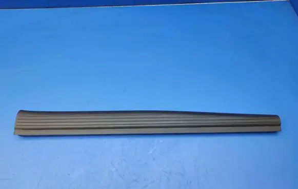 Mercedes-Benz E W211 Front sill trim cover A2116801835